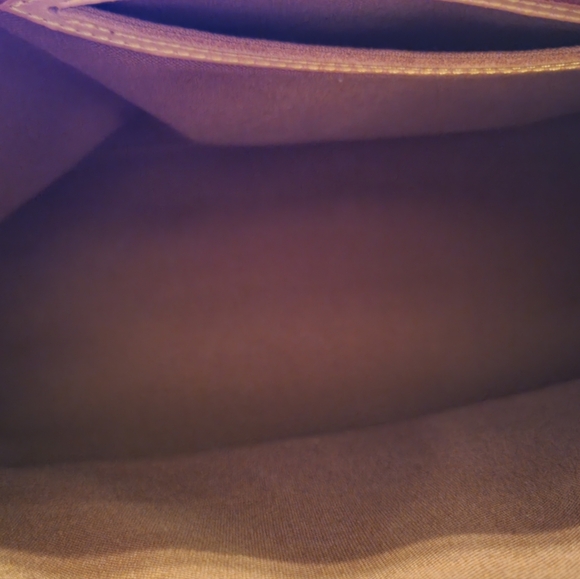 Price Drop!!! Authentic Louis Vuitton Alma - Picture 4 of 11